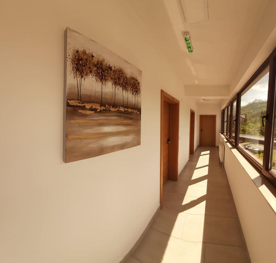 Hotel Novalic 科尼茨 外观 照片