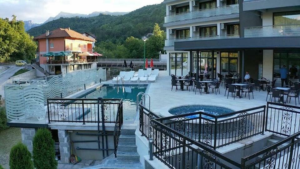 Hotel Novalic 科尼茨 外观 照片