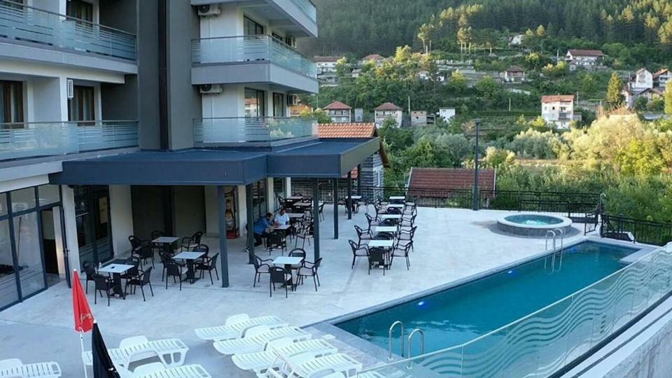 Hotel Novalic 科尼茨 外观 照片